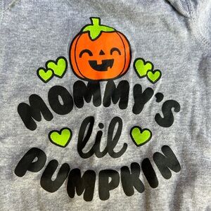 Mommy’s lil Pumpkin onesie
